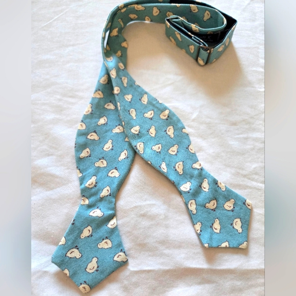 Everett K Self Tie Cotton Bowtie